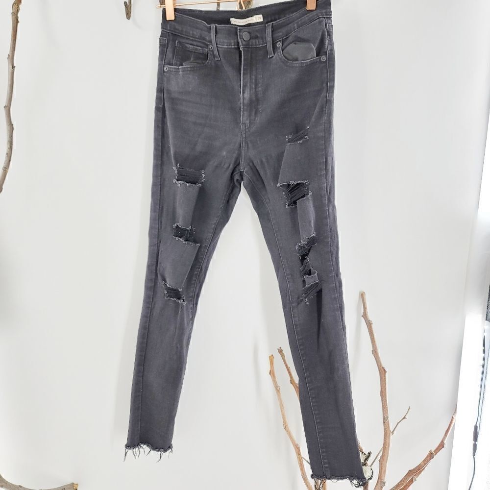 Levis mile high super skinny black destroyed jeans